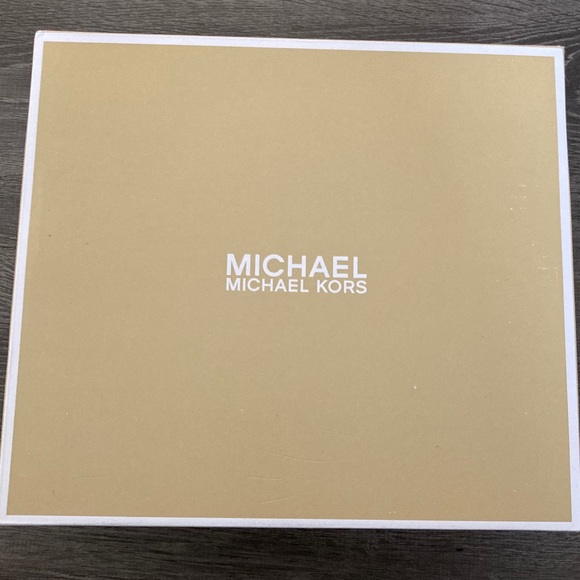 MK Antonia Sandal Heel - Picture 3 of 10